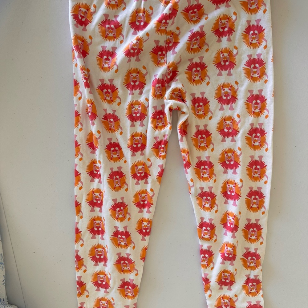 Colorful Heart Pattern Pajama Set - Picture 2 of 5